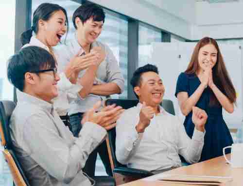 在尊龙集团学习、、、、成长茁壮